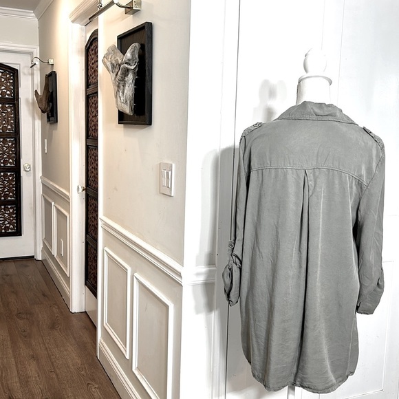 Tempo Paris 100% Tencel Army Green Utility Shirt Stars S/M Adjustable Sleeves - Picture 4 of 13